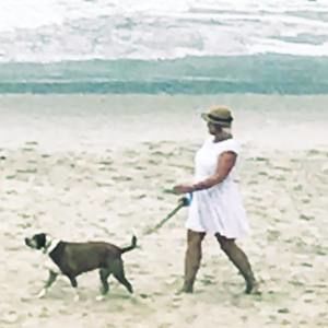 Meet your Posher, Carrie